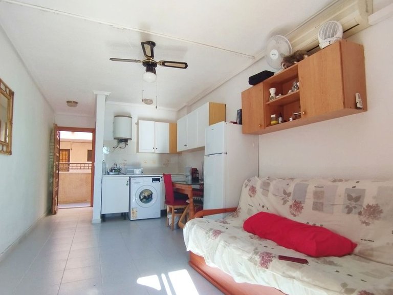 Apartment for Sale in Torrevieja, Alicante 8