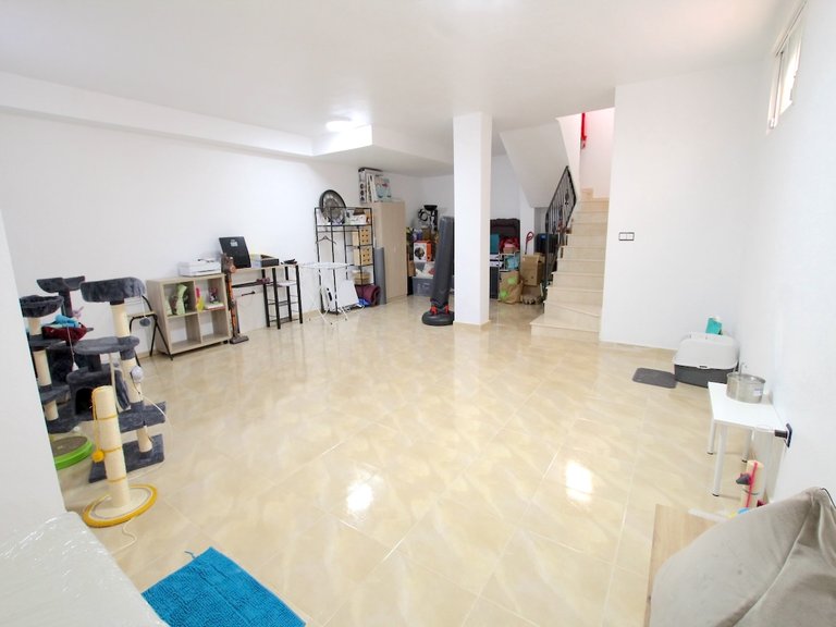 Villa for Sale in San Miguel De Salinas, Alicante, 35