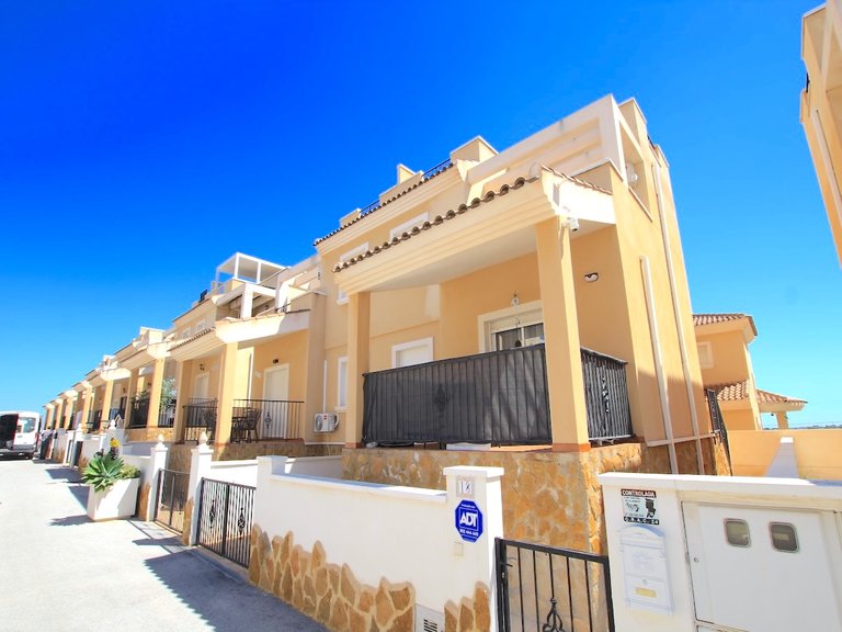 Villa for Sale in San Miguel De Salinas, Alicante, 8
