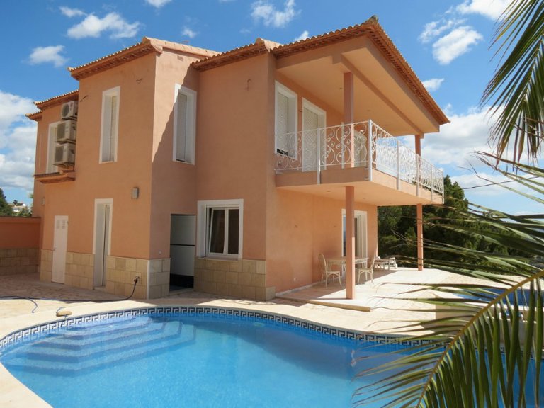 Villa for Sale in Costa Blanca Calpe, Alicante 1