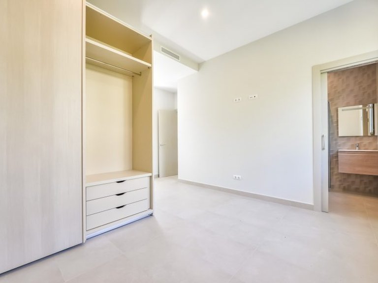 Villa for Sale in Costa Blanca Calpe, Alicante 19