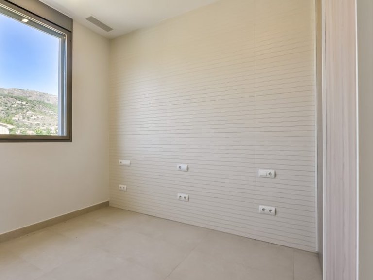 Villa for Sale in Costa Blanca Calpe, Alicante 34