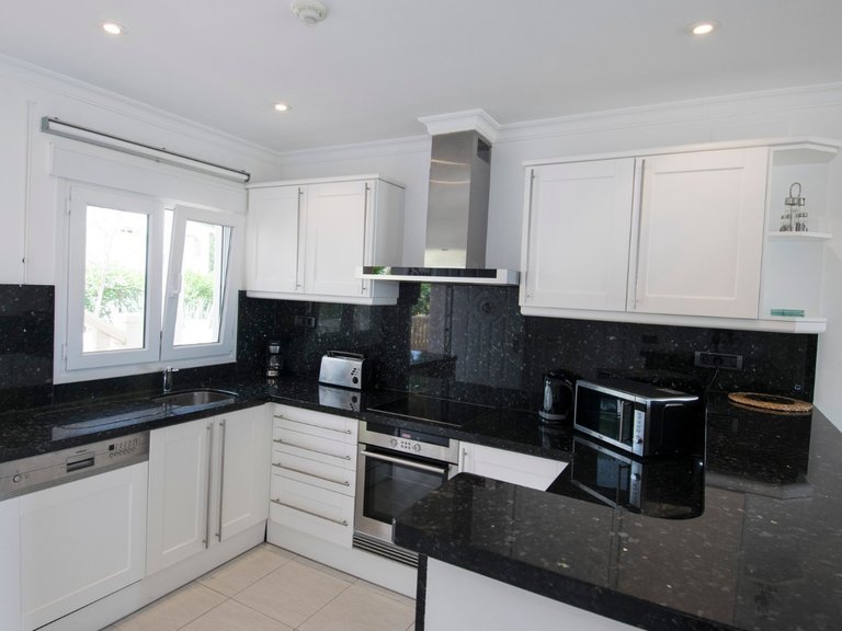 Apartment for Sale in Costa Blanca Benissa, Alicante 4