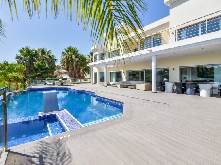 Villa for Sale in Costa Blanca Benissa, Alicante 1