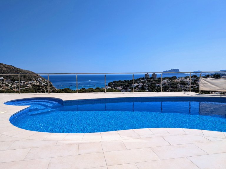 Villa for Sale in Costa Blanca Moraira, Alicante 32