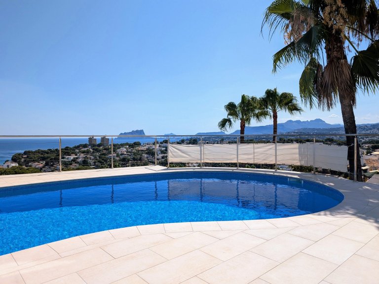 Villa for Sale in Costa Blanca Moraira, Alicante 33