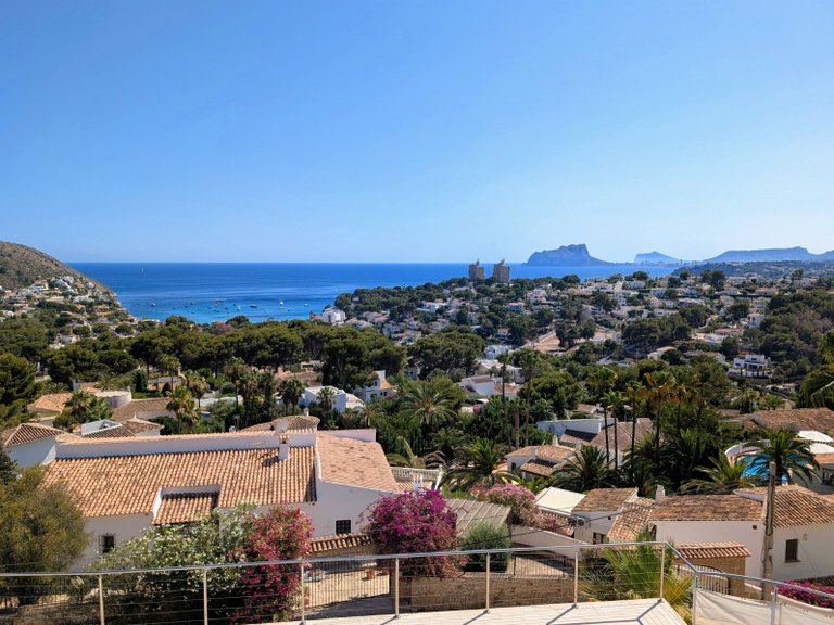 Villa for Sale in Costa Blanca Moraira, Alicante 35