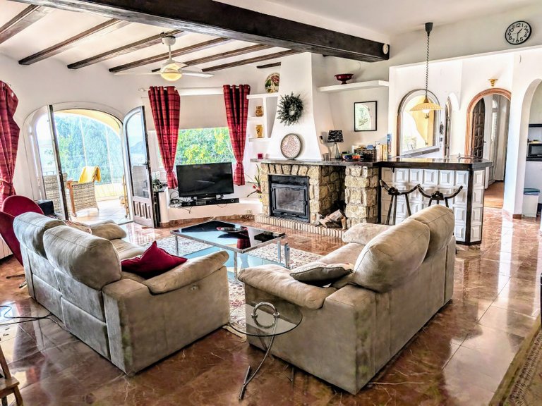 Villa for Sale in Costa Blanca Moraira, Alicante 6