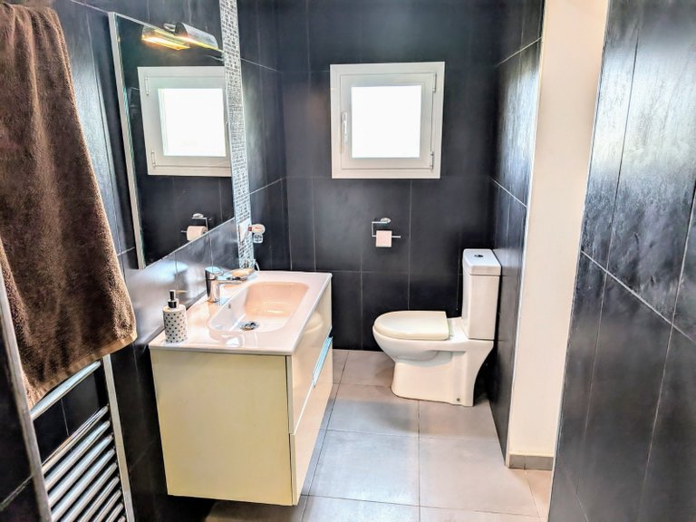 Villa for Sale in Costa Blanca Moraira, Alicante 36