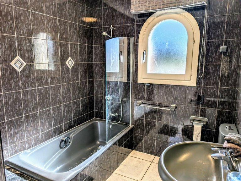 Villa for Sale in Costa Blanca Moraira, Alicante 28
