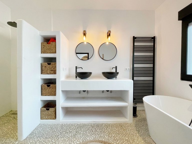 Villa for Sale in Costa Blanca Moraira, Alicante 23