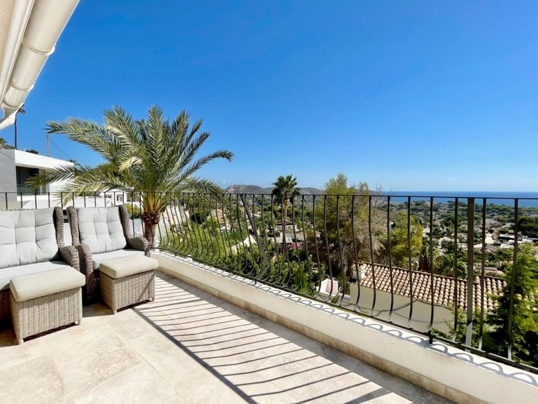 Villa for Sale in Costa Blanca Moraira, Alicante 4