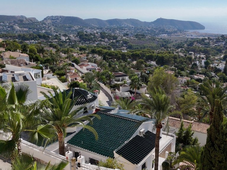 Villa for Sale in Costa Blanca Moraira, Alicante 47