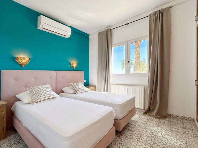 Villa for Sale in Costa Blanca Moraira, Alicante 34