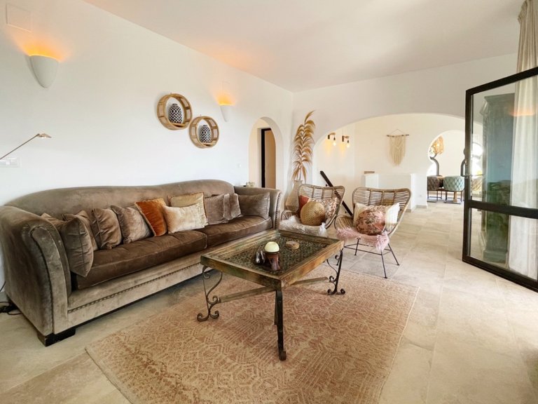 Villa for Sale in Costa Blanca Moraira, Alicante 16