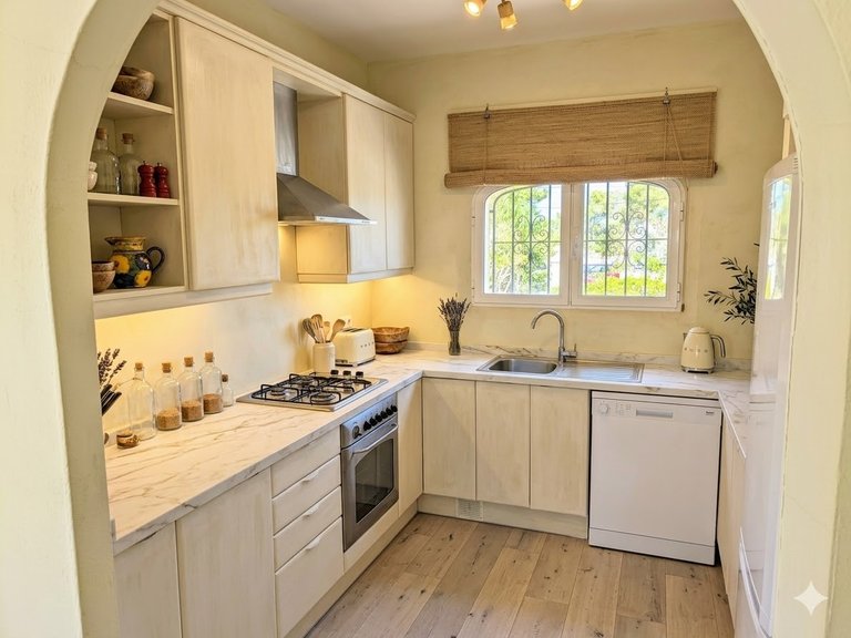 Villa for Sale in Costa Blanca Moraira, Alicante 9