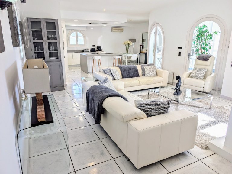 Villa for Sale in Costa Blanca Moraira, Alicante 5