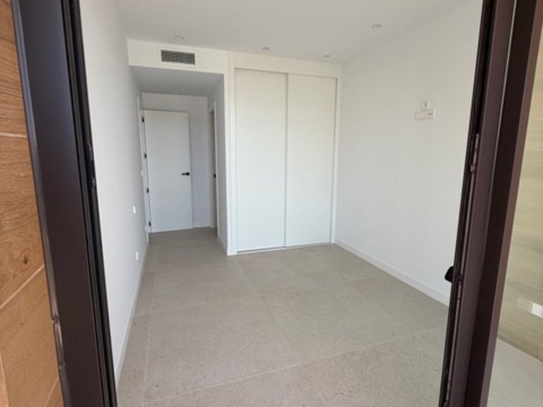 Apartment for Sale in Costa Blanca Villajoyosa, Alicante 16