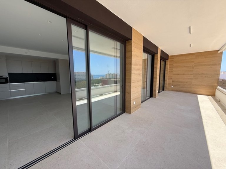 Apartment for Sale in Costa Blanca Villajoyosa, Alicante 18