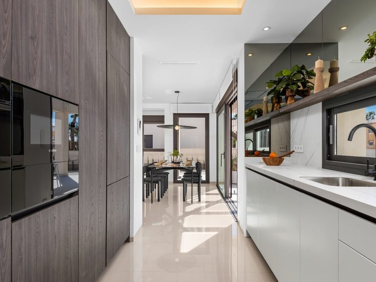 Villa for Sale in Costa Blanca Ciudad Quesada, Alicante 2