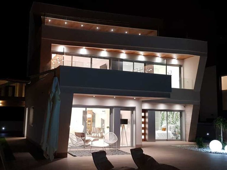 Villa for Sale in Costa Blanca Campoamor, Alicante 9