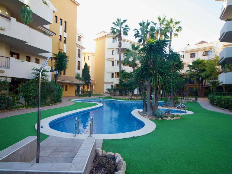 Apartment for Sale in Punta Prima, Alicante 45