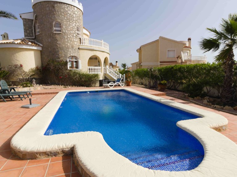 Villa for Sale in Ciudad Quesada, Alicante 1