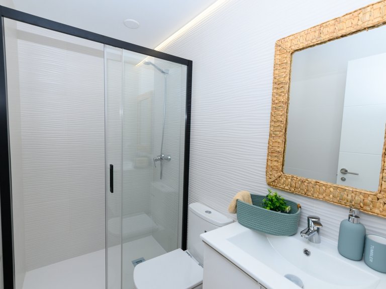 Apartment for Sale in Torrevieja, Alicante 13