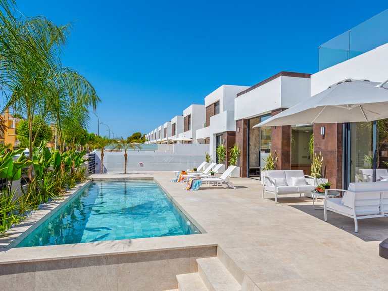 Villa for Sale in El Amerador, El Campello, Alicante 41