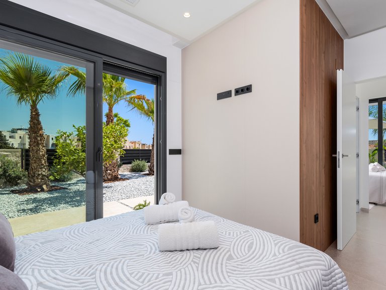 Villa for Sale in El Amerador, El Campello, Alicante 19