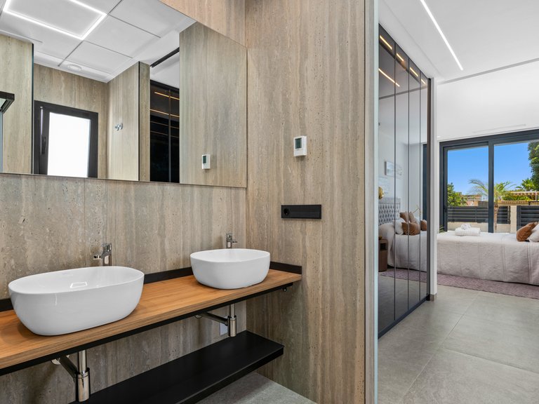 Villa for Sale in El Amerador, El Campello, Alicante 24