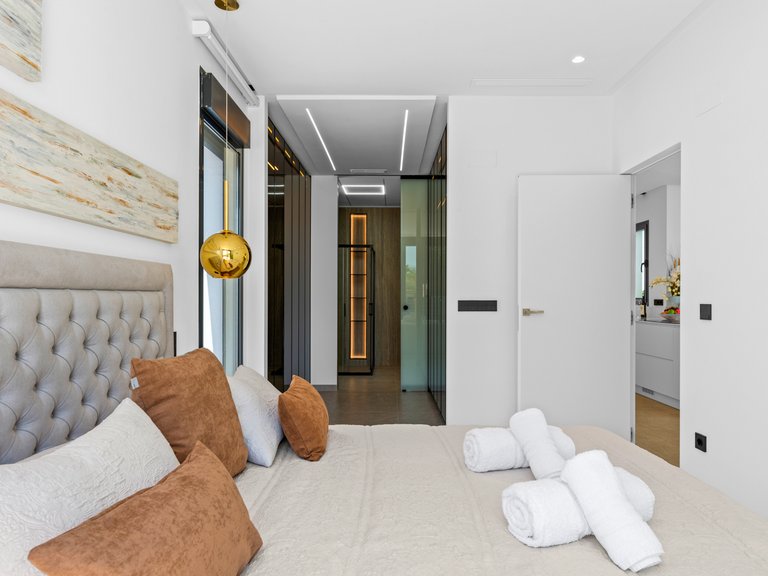 Villa for Sale in El Amerador, El Campello, Alicante 22