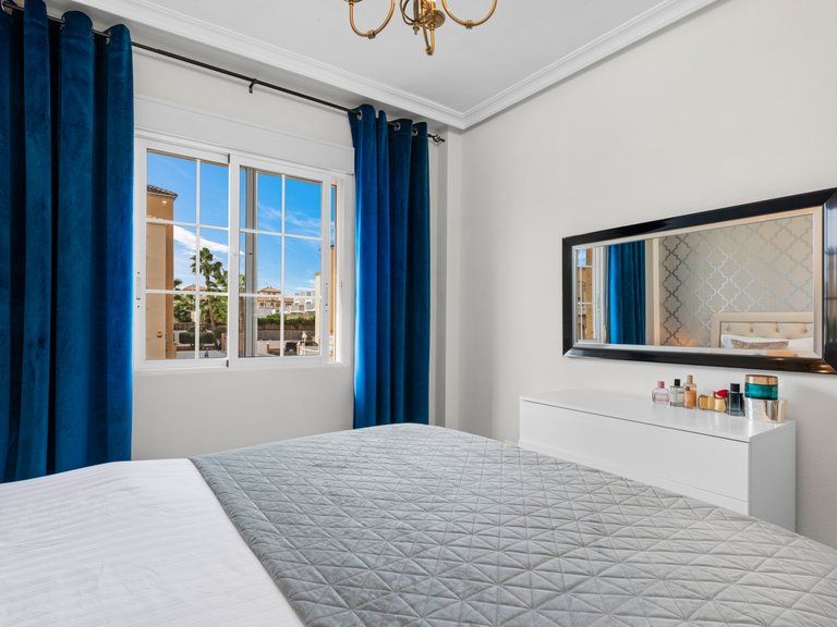 Apartment for Sale in Lomas de Cabo Roig, Orihuela Costa, Alicante 11