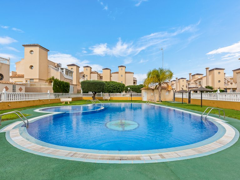 Apartment for Sale in Lomas de Cabo Roig, Orihuela Costa, Alicante 3