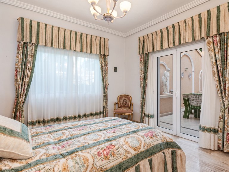 Villa for Sale in Doña Pepa, Ciudad Quesada, Alicante 22