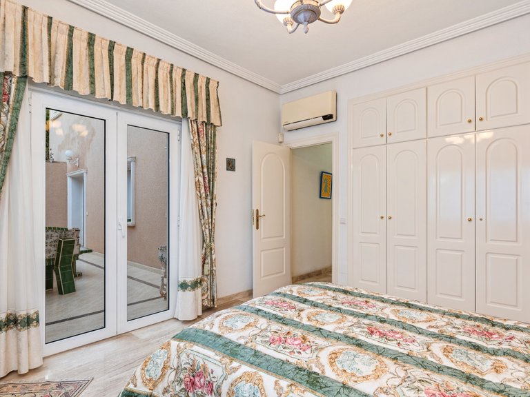 Villa for Sale in Doña Pepa, Ciudad Quesada, Alicante 21