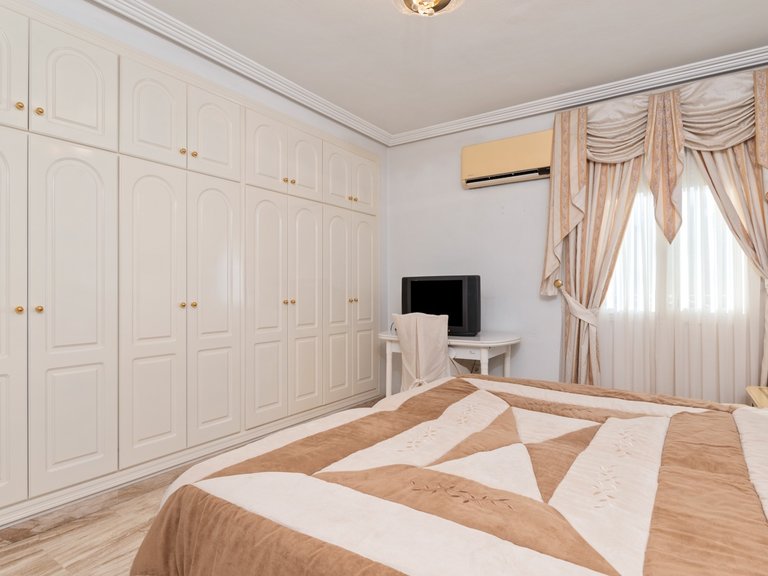 Villa for Sale in Doña Pepa, Ciudad Quesada, Alicante 39