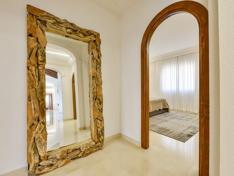 Villa for Sale in Sierra de Altea, Altea, Alicante 41