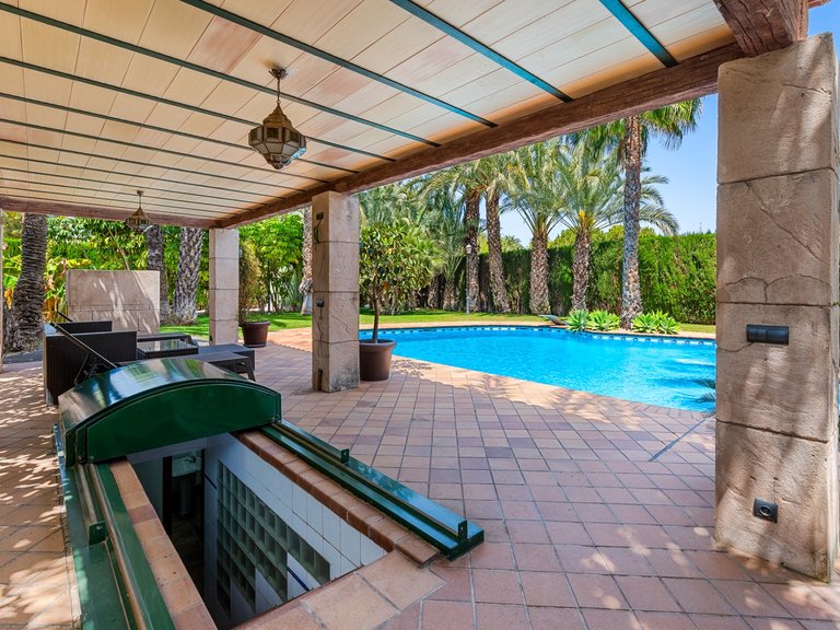 Villa for Sale in Elche/Elx, Elche, Alicante 49