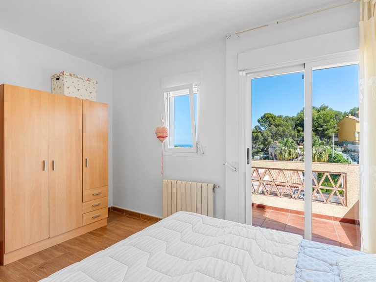Villa for Sale in Alfas Del Pi, Alicante 22