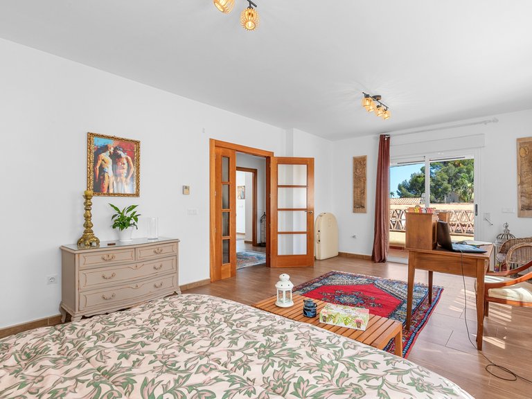 Villa for Sale in Alfas Del Pi, Alicante 15