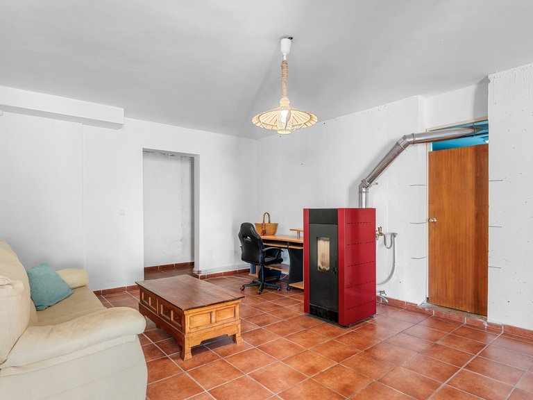 Villa for Sale in Alfas Del Pi, Alicante 30
