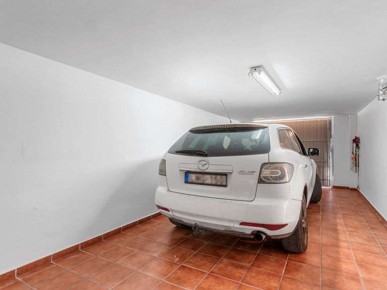 Villa for Sale in Alfas Del Pi, Alicante 46