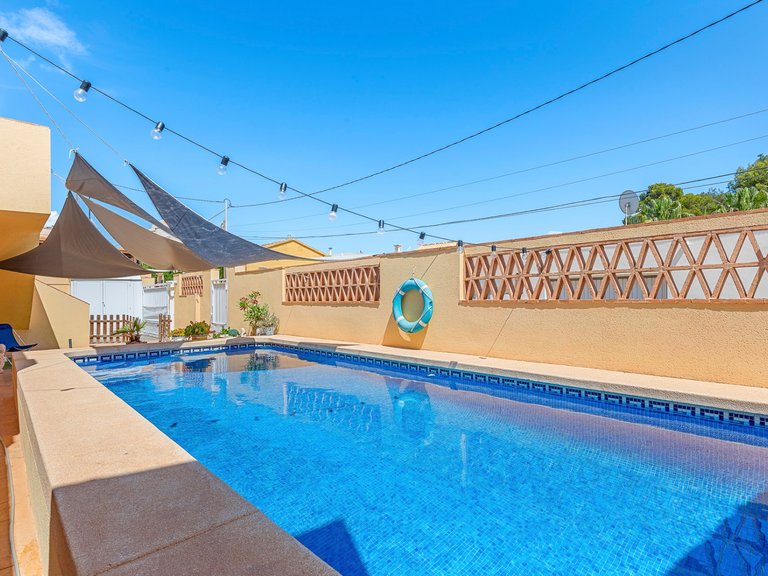Villa for Sale in Alfas Del Pi, Alicante 35