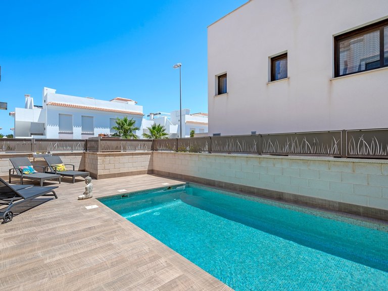 Villa for Sale in Ciudad Quesada, Alicante 2