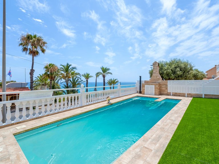 Villa for Sale in Torrevieja, Alicante 4