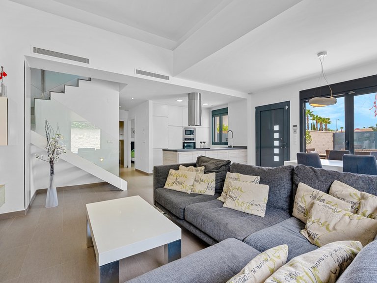 Villa for Sale in Rojales, Ciudad Quesada, Alicante 3