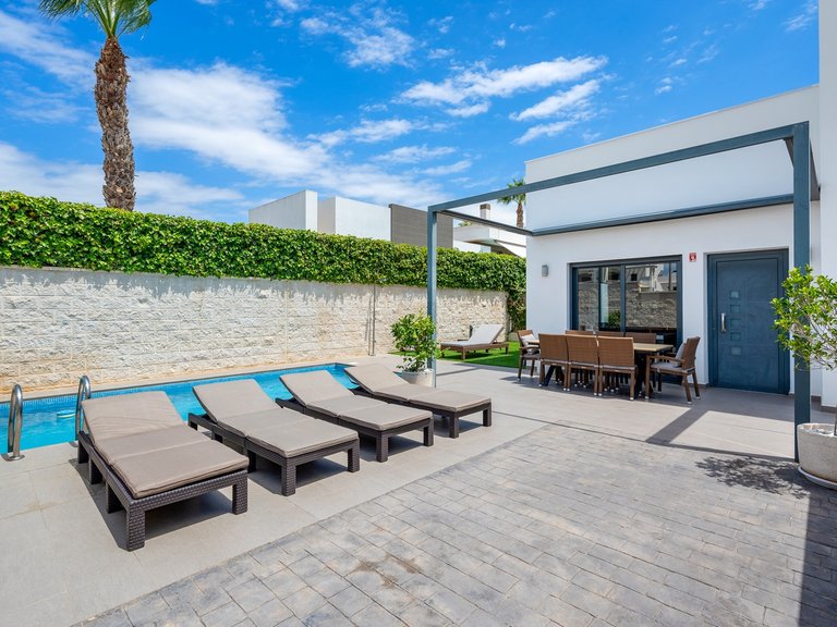 Villa for Sale in Rojales, Ciudad Quesada, Alicante 31