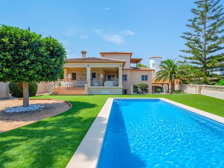 Villa for Sale in Benissa, Alicante 19