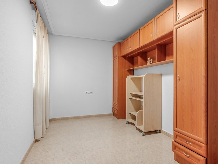 Apartment for Sale in Torrevieja, Alicante 11